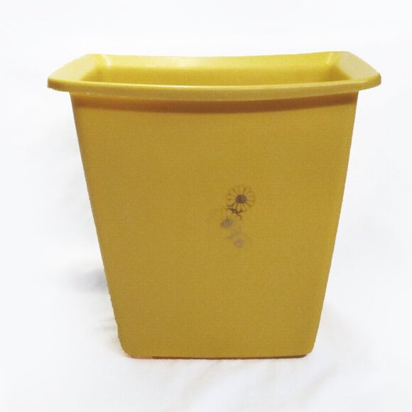 Vintage 70's Rubbermaid Trash Container-Yellow with Flower Motif-4 2952 - Picture 1 of 11